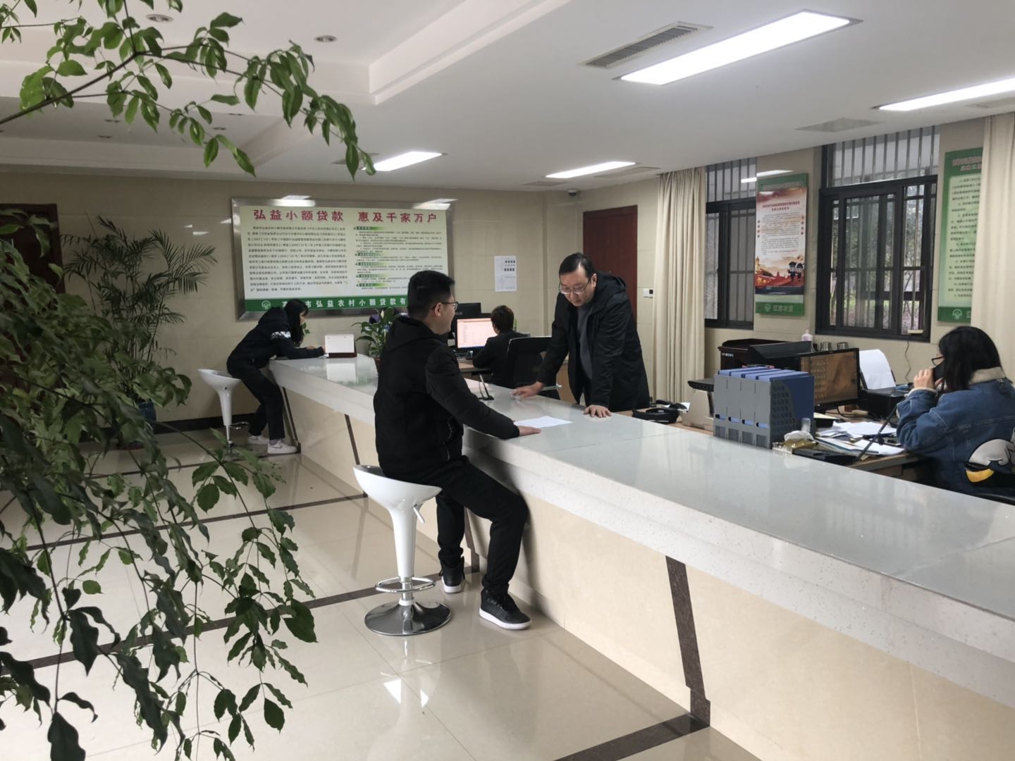 1597885424208192.jpg 821391502410001ae78d1fddd9faf97.jpg